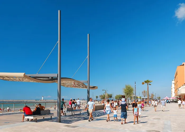 Appartamento Le Sunset-cap Sud-1 By Interhome