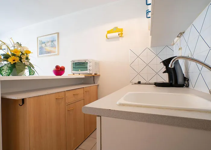 Appartamento Le Sunset-cap Sud-1 By Interhome *